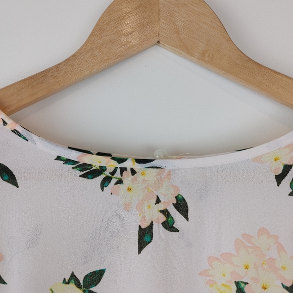 ARDENE | Sheer Floral Long Sleeve Blouse - Picture 5 of 12